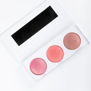 RealHer "Be Fearless, Be Limitless" Blush Palette